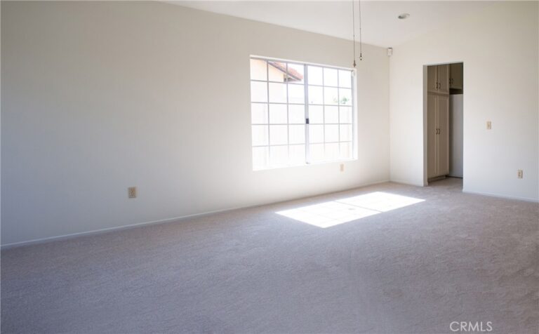 2147 W Fairview Drive, Rialto