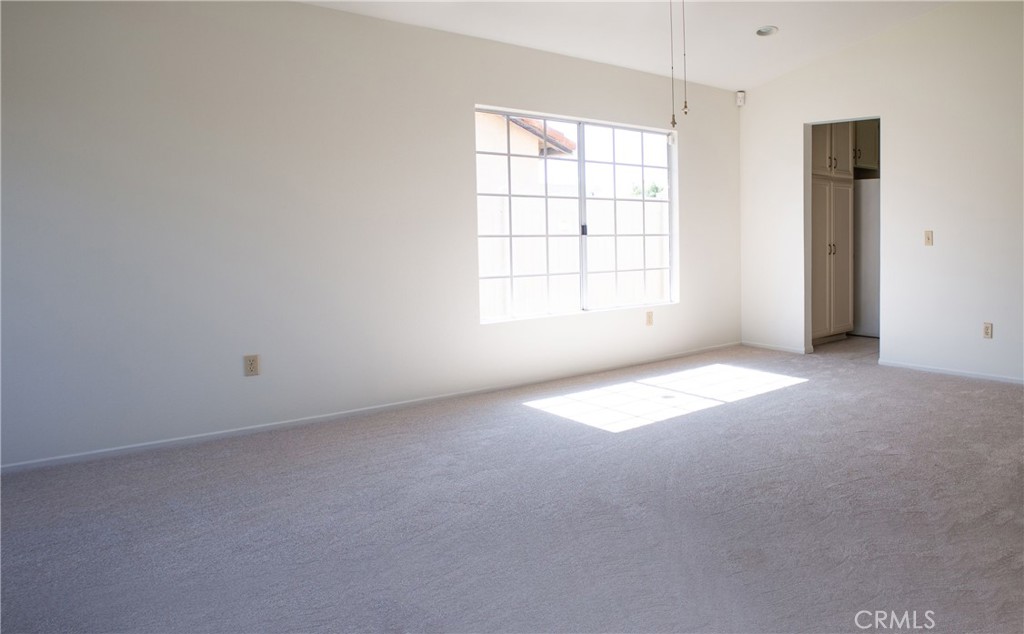2147 W Fairview Drive, Rialto