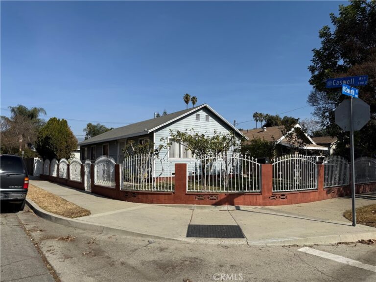903 E 7th Street, Pomona