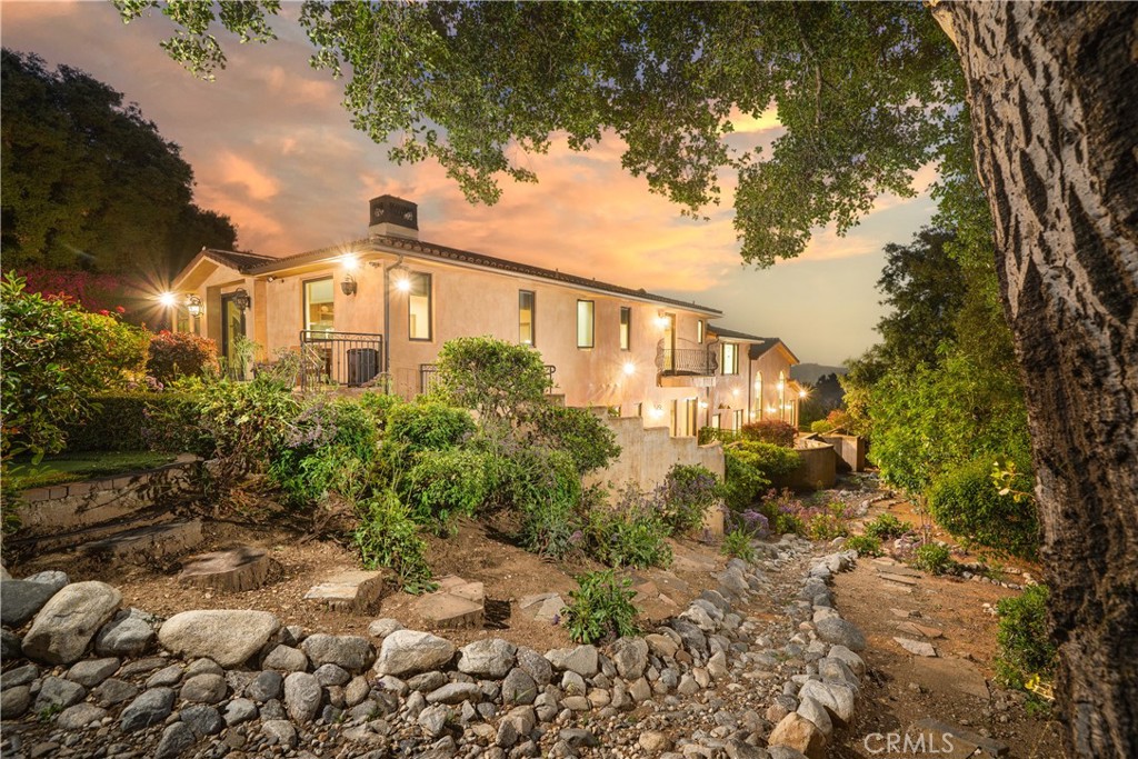 1051 Oak Canyon Lane, Glendora