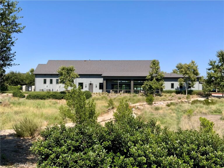 2617 E Tatum Lane, Ontario