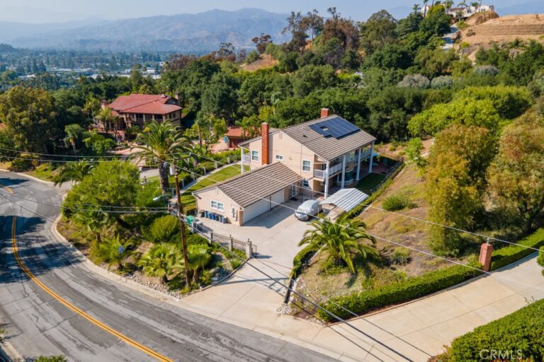 748 S Walnut Avenue, San Dimas