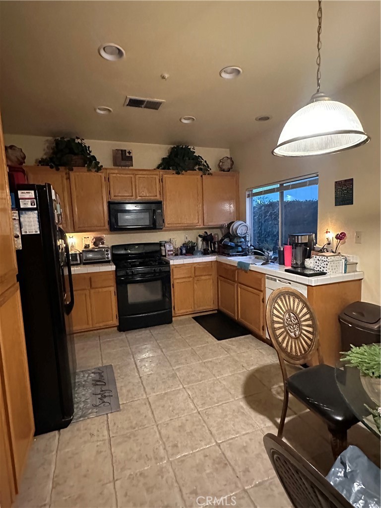 16200 Coleen Street, Fontana