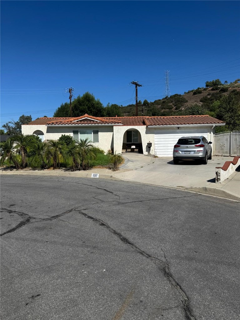 1137 Willow Avenue, Glendora