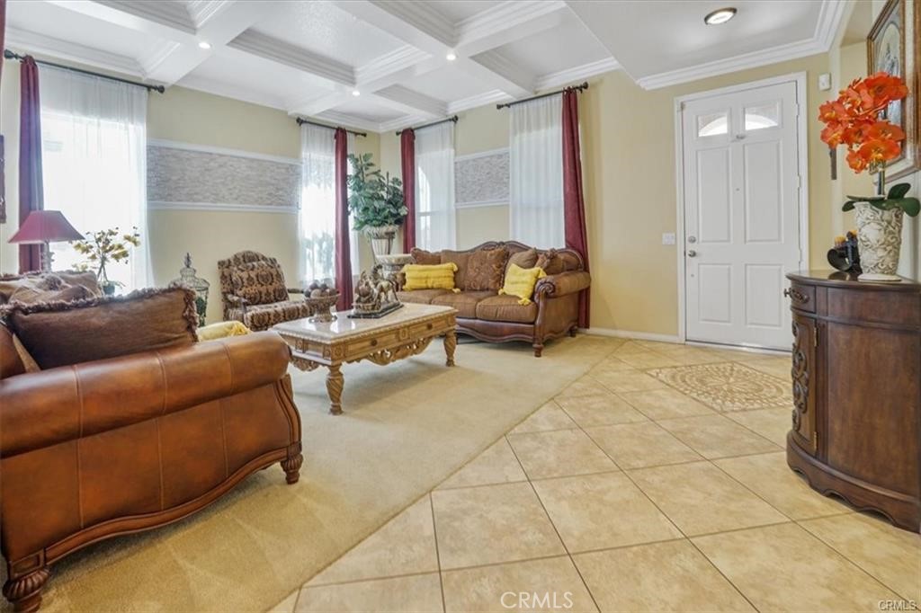 5003 THORNBERRY WAY, Fontana