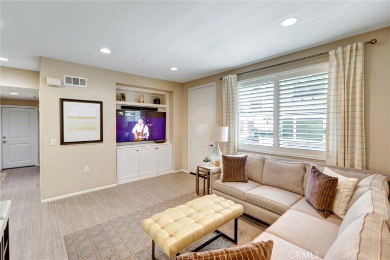580 Katy Drive, Upland