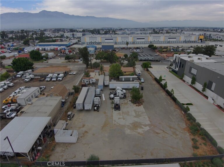 13981 Rose, Fontana