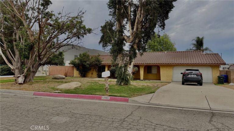 13981 Rose, Fontana
