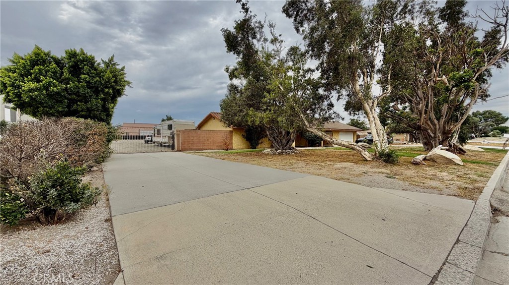13981 Rose, Fontana