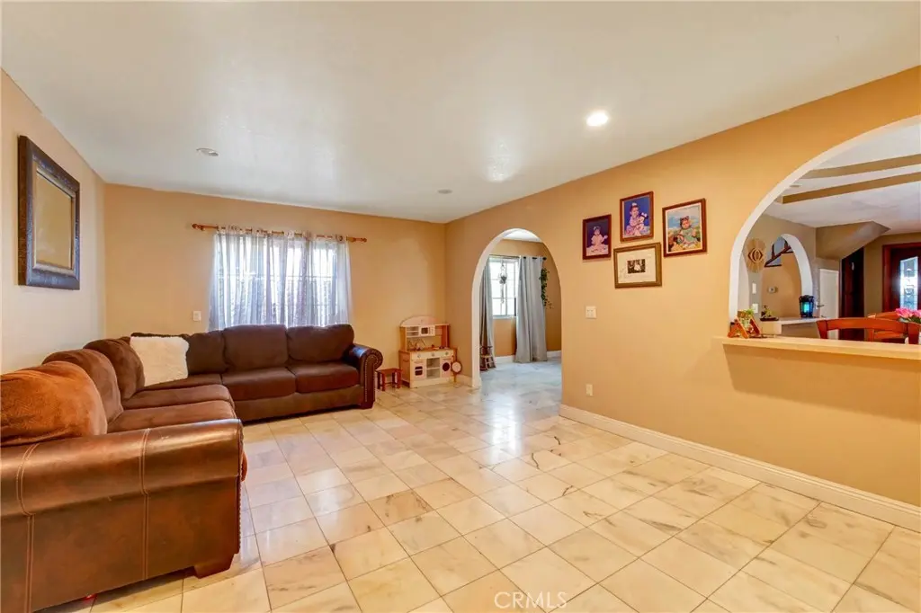 15224 Mariposa Avenue, Chino Hills
