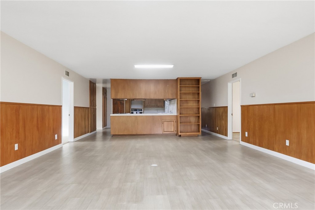 1736 Sumner, Claremont