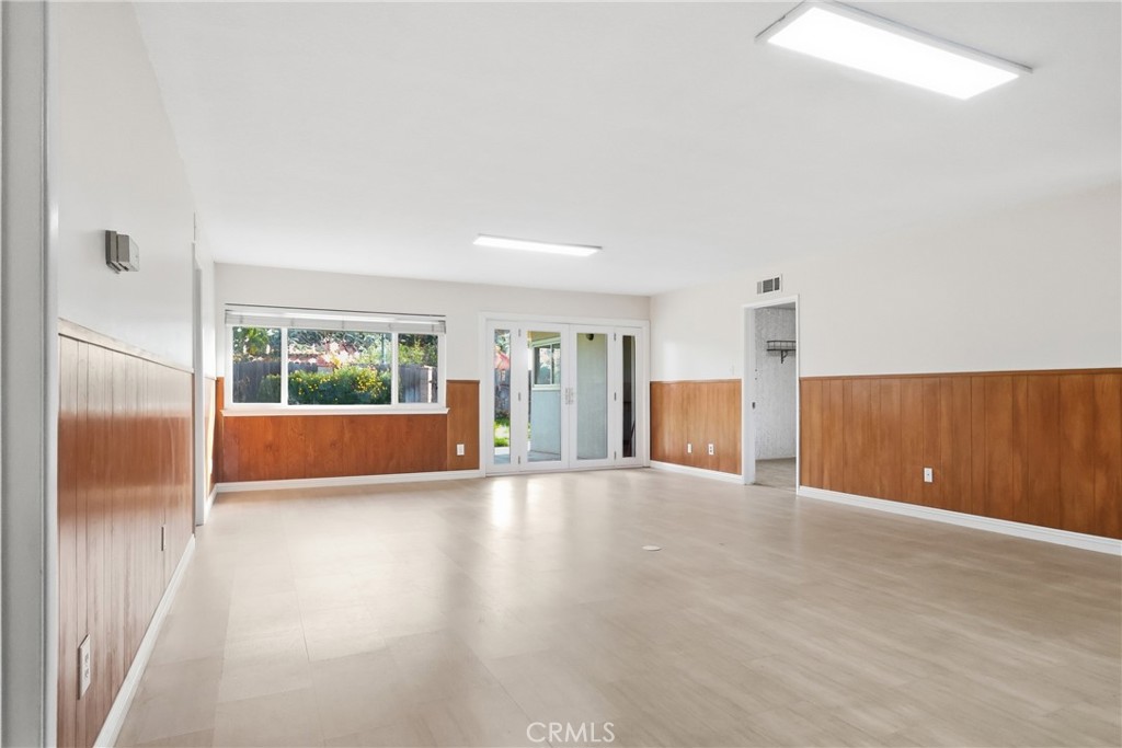 1736 Sumner, Claremont