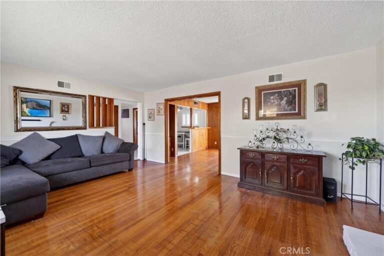 2195 Spencer Avenue, Pomona