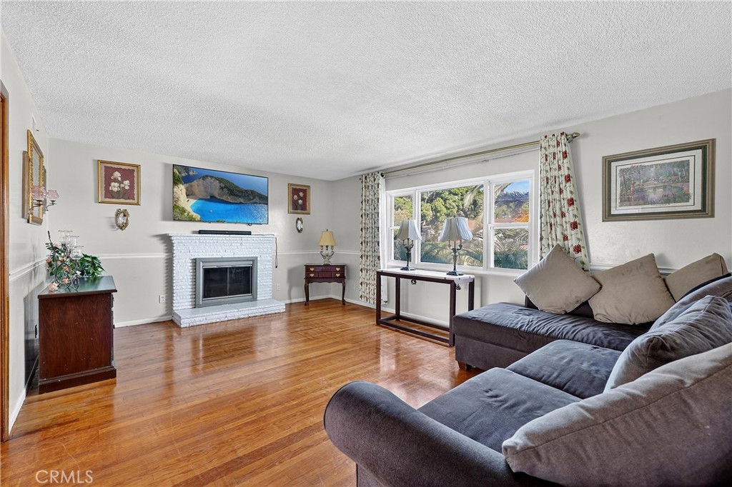 2195 Spencer Avenue, Pomona