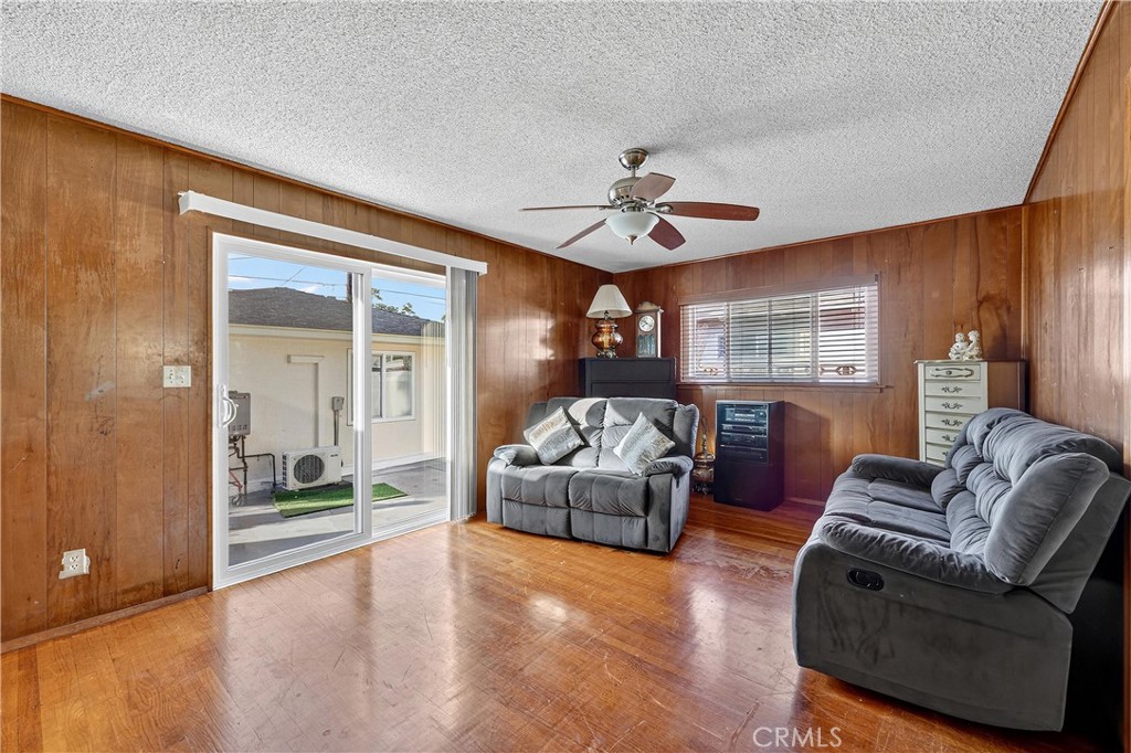 2195 Spencer Avenue, Pomona
