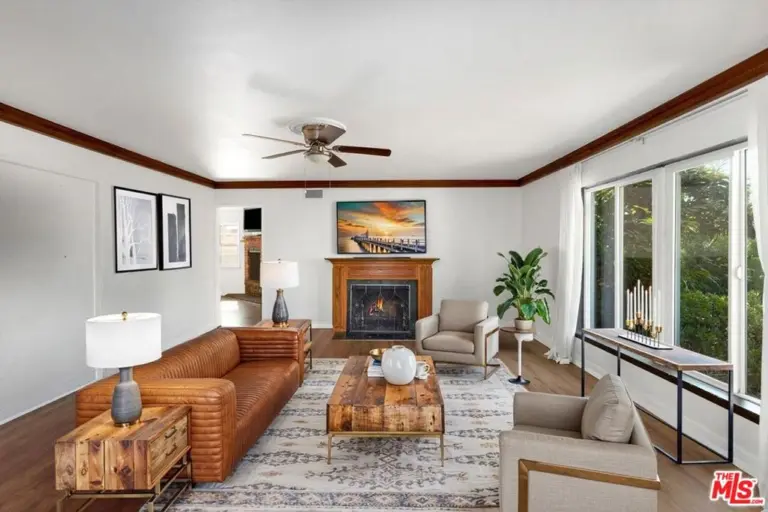 1124 S Cajon Avenue, West Covina
