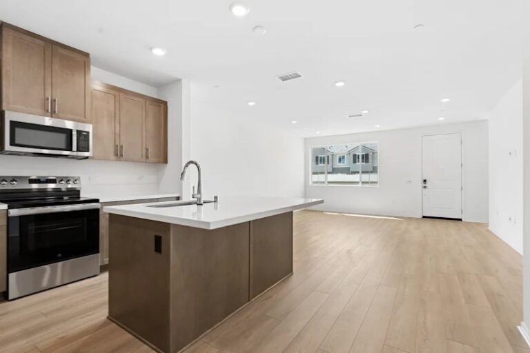 3581 S. Eichler Paseo, Ontario
