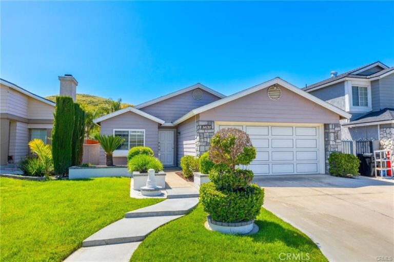 14131 Long View, Fontana