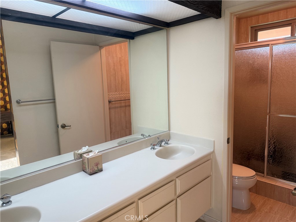 1633 Calle De Armonia, San Dimas