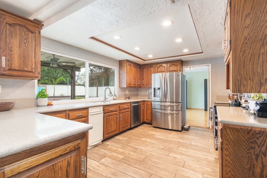1695 N Palm, Upland