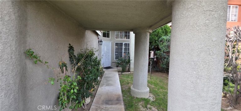 11766 San Ribas, Fontana