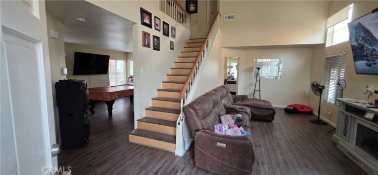 11766 San Ribas, Fontana