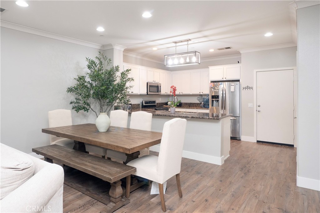 15723 Parkhouse, Fontana
