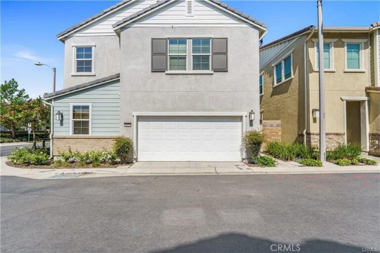 1633 Topeka, Upland