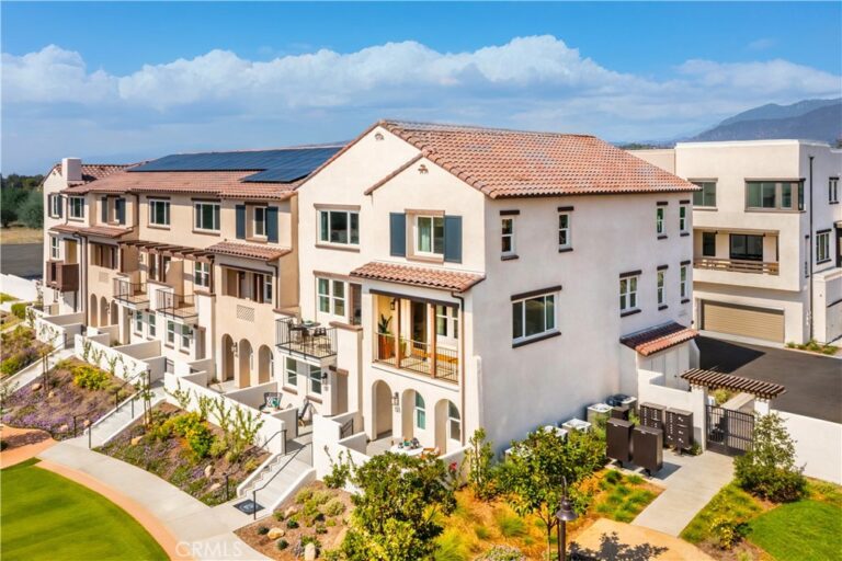 228 Stillwater Lane, Claremont