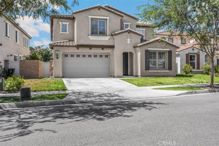 3068 E Copperhill Street, Ontario