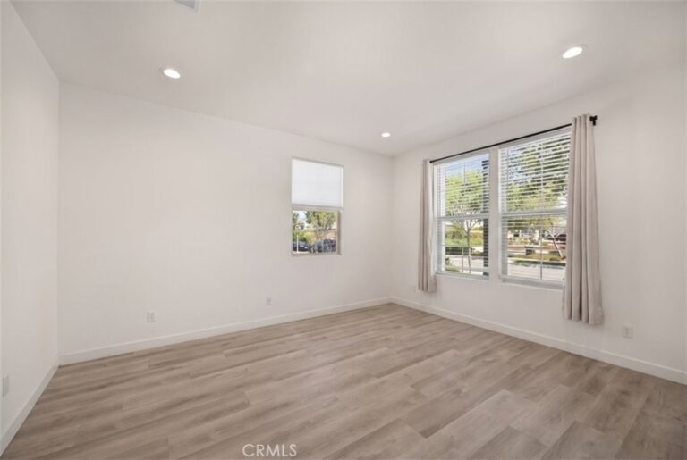 3068 E Copperhill Street, Ontario