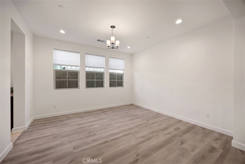 3068 E Copperhill Street, Ontario