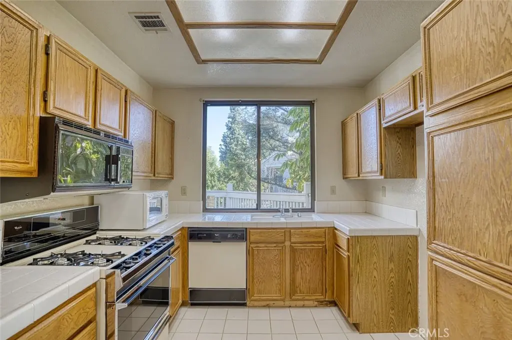 4900 N Grand Avenue #212, Covina