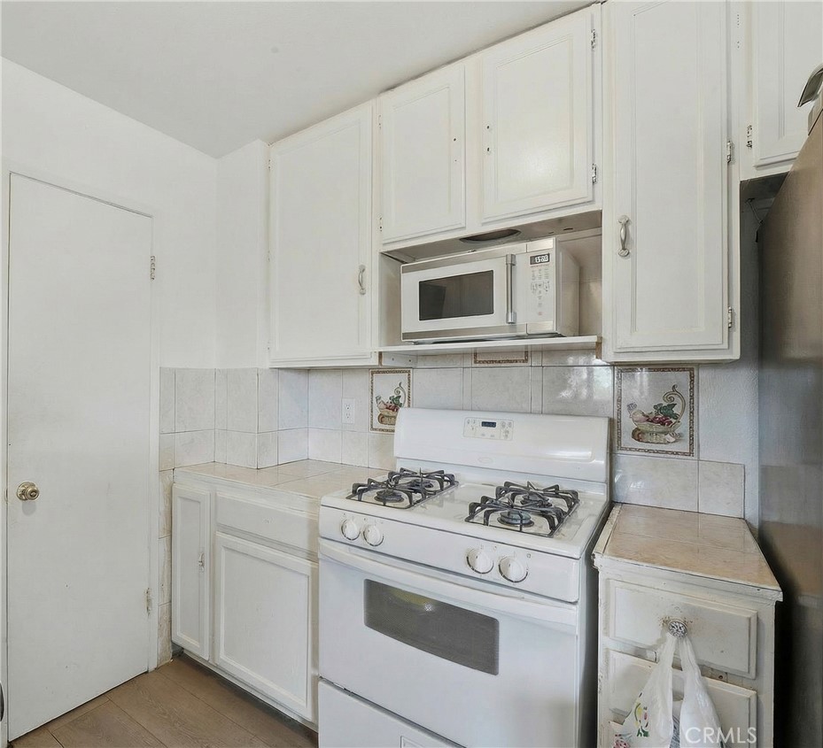 645 W Winchester, Rialto