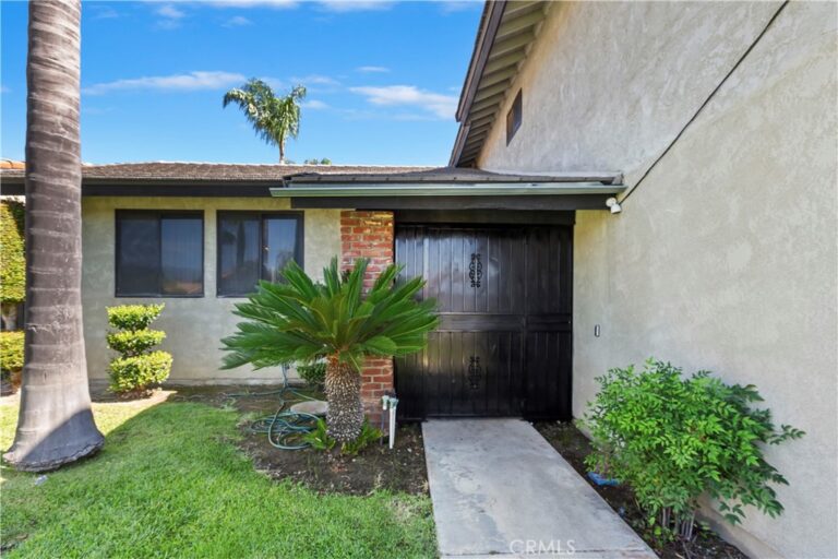 7055 Mango Street, Rancho Cucamonga