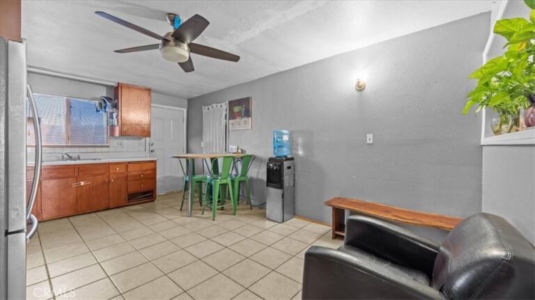 7603 Date Avenue, Fontana