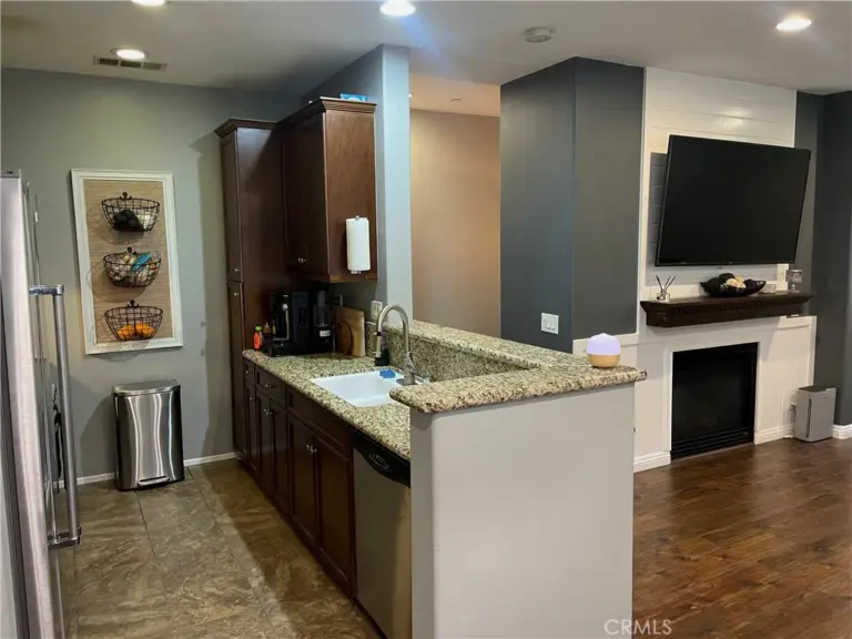 12450 Travanca Lane, Eastvale