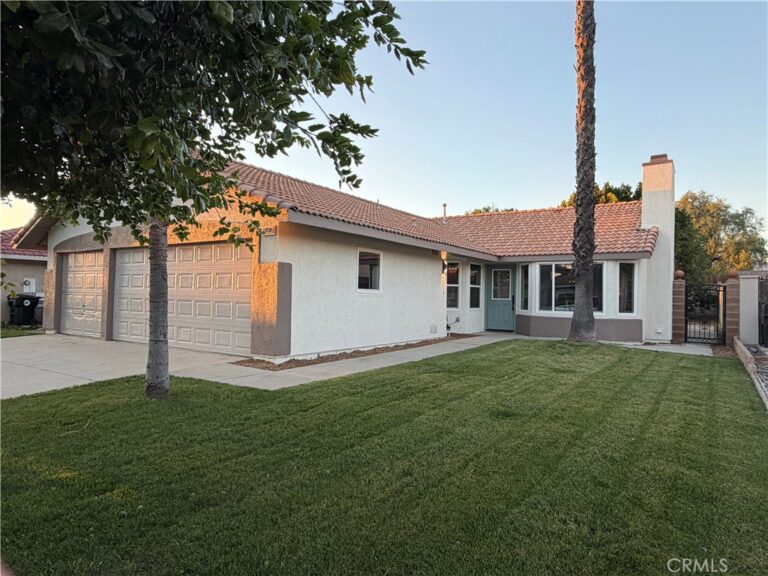 14958 Granada Avenue, Fontana