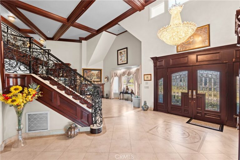 1603 Calle Cristina, San Dimas