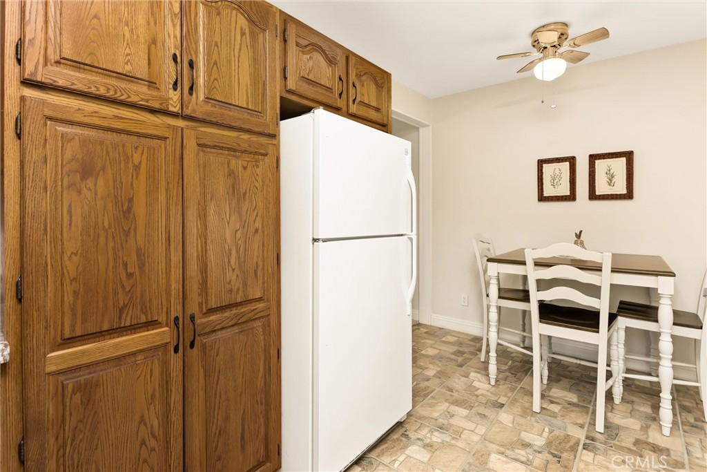 193 N Maple Avenue, Fontana