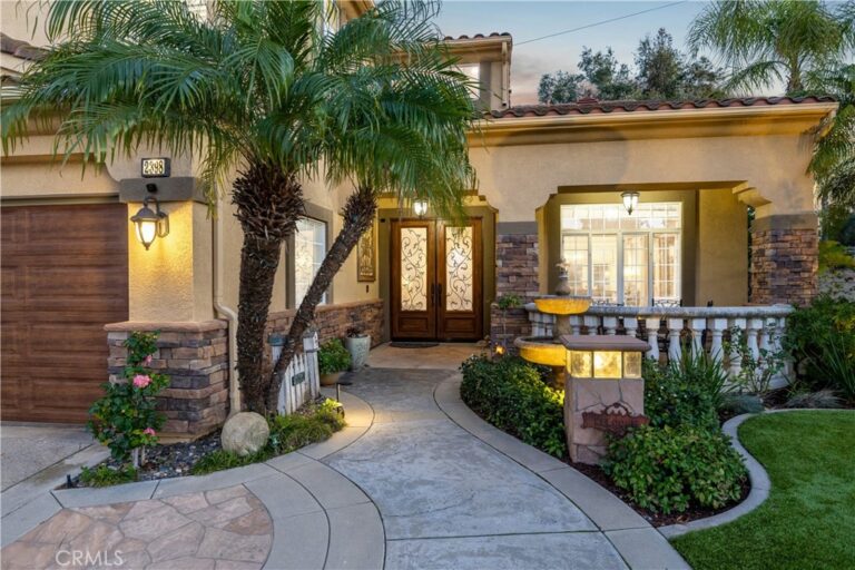 2398 Meadow Glen, La Verne