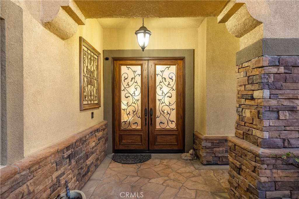 2398 Meadow Glen, La Verne
