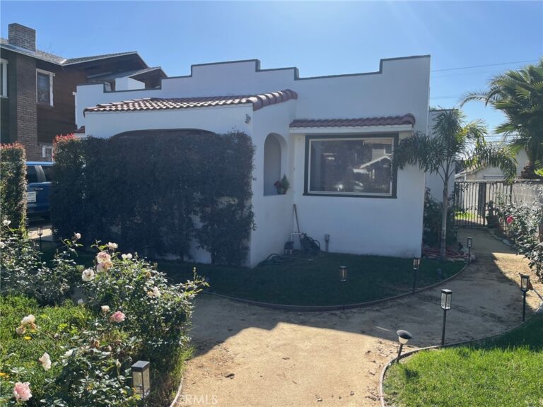 412 E Columbia, Pomona