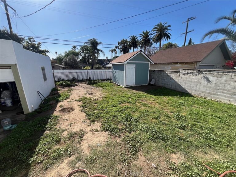 412 E Columbia, Pomona