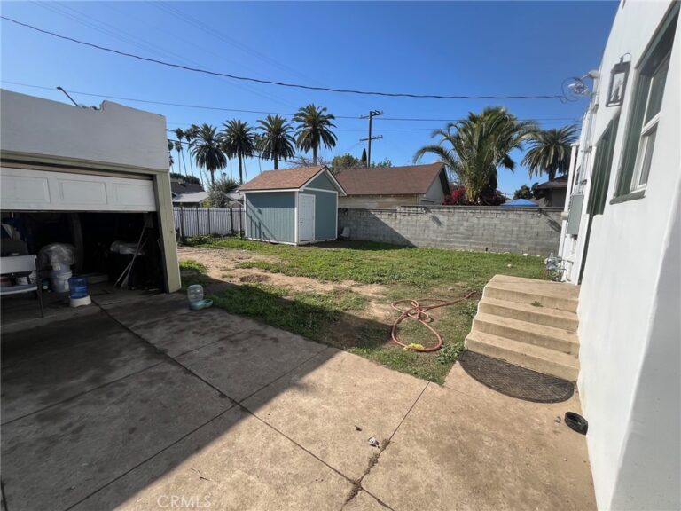 412 E Columbia, Pomona