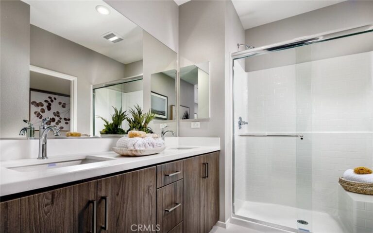 4192 S S. LIMECREST PASEO #33, Ontario