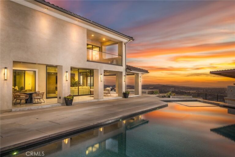 4485 Broken Spur Road, La Verne