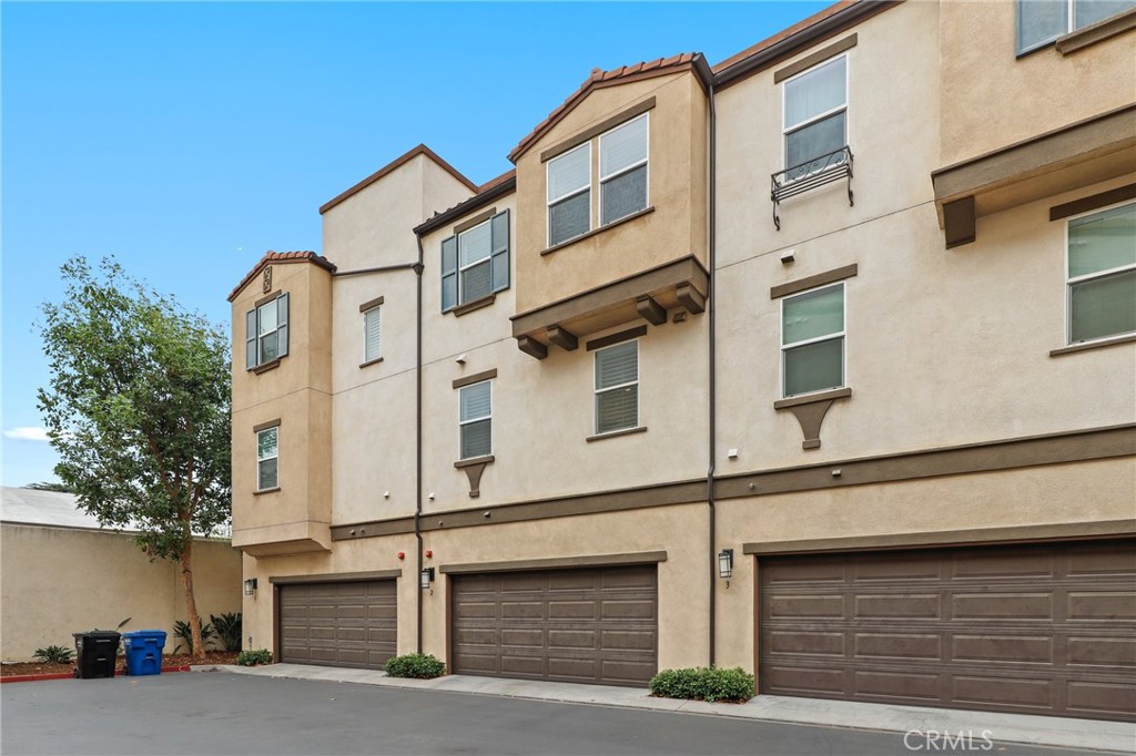 649 W Foothill Boulevard #2, Glendora
