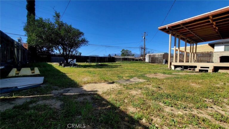 9454 Frankfort Avenue, Fontana