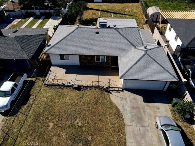 9454 Frankfort Avenue, Fontana